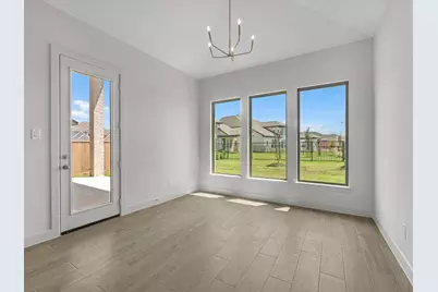 10614 Dina Yellow Drive, Cypress, TX 77433 - Photo 9
