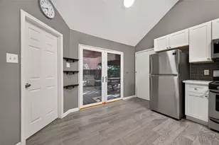 10031 Prospect Hill Dr, Houston, TX 77064 - Photo 13
