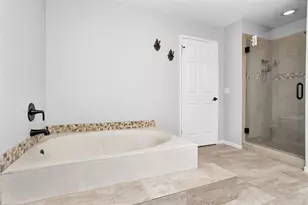 106 N Rushwing Cir, The Woodlands, TX 77381 - Photo 23