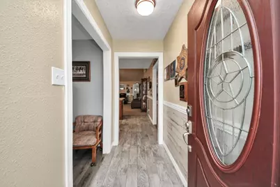 8407 Bandridge Road, La Porte, TX 77571 - Photo 7