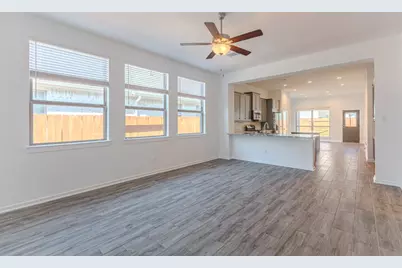 10533 Wild Chives, Conroe, TX 77385 - Photo 9