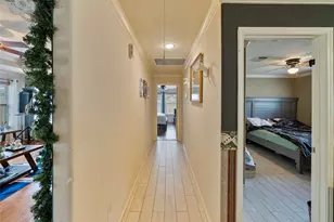 8706 Danbury Hollow Ln, Houston, TX 77075 - Photo 11