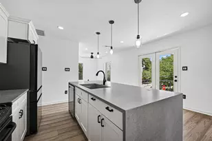 3701 Hutchins St, Houston, TX 77004 - Photo 17
