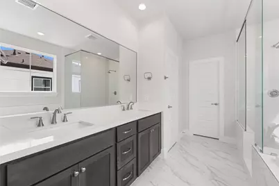 2706 Grand Fountains Drive #C, Houston, TX 77054 - Photo 15