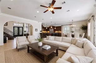 218 Catamaran Dr, Tiki Island, TX 77554 - Photo 5