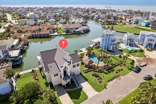 218 Catamaran Dr, Tiki Island, TX 77554 - Photo 35