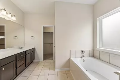 3010 Coachmaker Trl, Rosenberg, TX 77471 - Photo 9