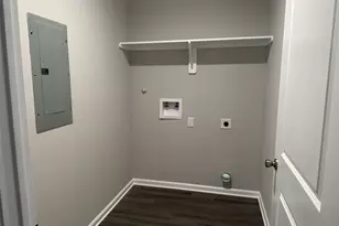 3701 County Rd 611, Angleton, TX 77515 - Photo 11