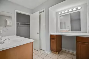 7419 Shady Vale Ln, Houston, TX 77040 - Photo 13