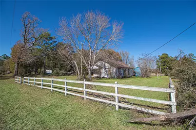 2764 Richardson Road E, Livingston, TX 77351 - Photo 19