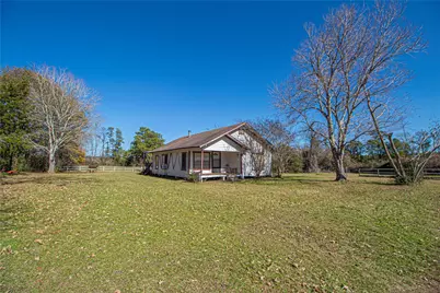 2764 Richardson Road E, Livingston, TX 77351 - Photo 21