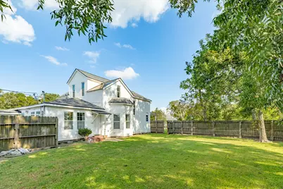 919 N Avenue A, Freeport, TX 77541 - Photo 31