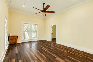 919 N Avenue A, Freeport, TX 77541 - Photo 11