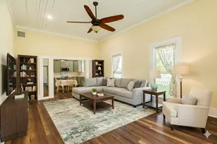 919 N Avenue A, Freeport, TX 77541 - Photo 9