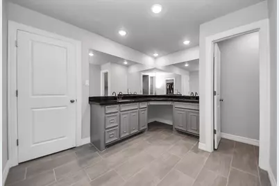 1023 S Anderson Street, Angleton, TX 77515 - Photo 21
