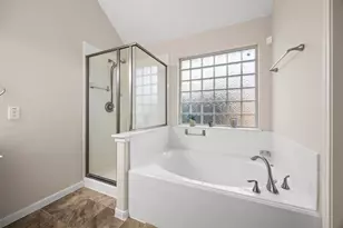 987 Astoria Ln, League City, TX 77573 - Photo 23