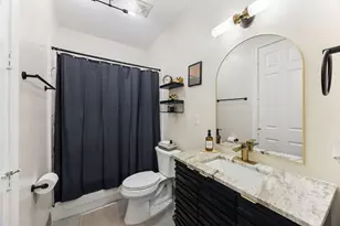 5737 Kansas St, Houston, TX 77007 - Photo 9