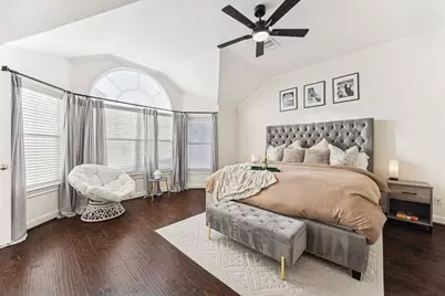 5737 Kansas Street, Houston, TX 77007 - Photo 1