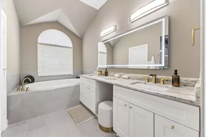 5737 Kansas Street, Houston, TX 77007 - Photo 31