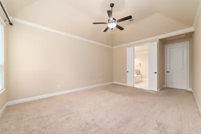 5618 Little Creek Court, Fulshear, TX 77441 - Photo 9