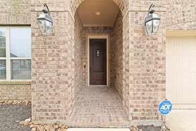 5618 Little Creek Court, Fulshear, TX 77441 - Photo 3