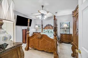 226 Rollingwood Cir, Baytown, TX 77520 - Photo 19