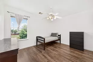 18902 Remington Park Dr, Houston, TX 77073 - Photo 17