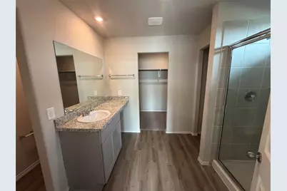 10623 Bird Of Paradise Lane, Houston, TX 77016 - Photo 17