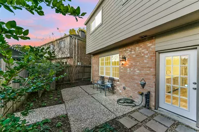 7505 Brompton Street, Houston, TX 77025 - Photo 9