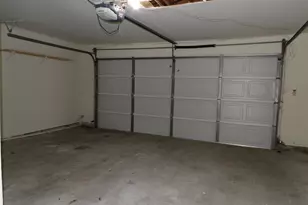 10758 Boardwalk St, Houston, TX 77042 - Photo 17
