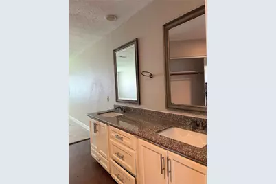 2103 Barrington Place Drive, Sugar Land, TX 77478 - Photo 21