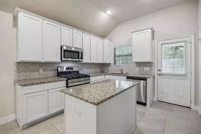 40704 Guillemont Lane, Magnolia, TX 77354 - Photo 11