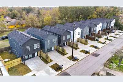 1203 Dewalt Street, Houston, TX 77088 - Photo 3