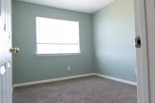 623 Hollandbridge Ln, Houston, TX 77073 - Photo 11