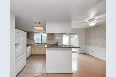 9423 Garden Bridge Street, Houston, TX 77075 - Photo 9