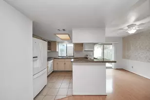 9423 Garden Bridge St, Houston, TX 77075 - Photo 9