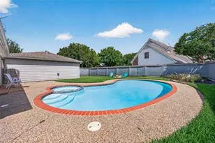 1411 Bittersweet Ct, Richmond, TX 77406 - Photo 3