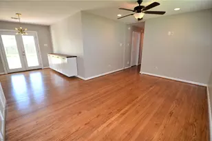 1906 Coulcrest Dr, Houston, TX 77055 - Photo 5