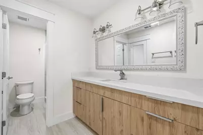 1037 Town Place Street, Houston, TX 77057 - Photo 27