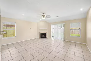 6375 Crossway Dr, Houston, TX 77084 - Photo 7
