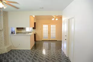 10807 Emery Dr, Houston, TX 77099 - Photo 3