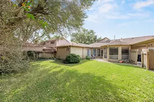 14915 Sun Harbor Dr, Houston, TX 77062 - Photo 27
