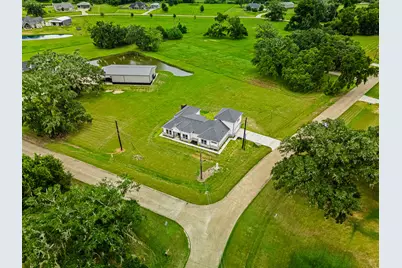 500 Campfire Trail, Angleton, TX 77515 - Photo 29