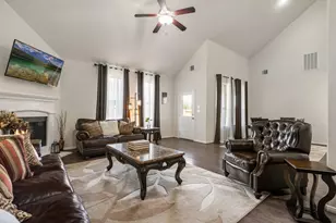 1505 Heartwood Dr, Conroe, TX 77384 - Photo 11