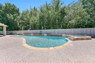 2304 Halls Creek Ct, Friendswood, TX 77546 - Photo 39