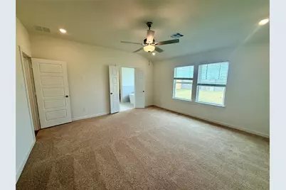 3202 Emerald Hills Dr, Angleton, TX 77515 - Photo 7