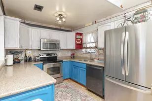 4702 Bayou Ln, Hitchcock, TX 77563 - Photo 11
