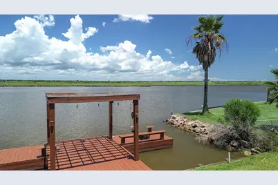 4702 Bayou Lane, Hitchcock, TX 77563 - Photo 39
