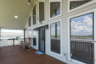 4702 Bayou Lane, Hitchcock, TX 77563 - Photo 31