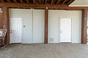 4702 Bayou Ln, Hitchcock, TX 77563 - Photo 45